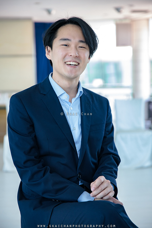 Casual Corporate photoshoot session with James @ ONE°15 Marina