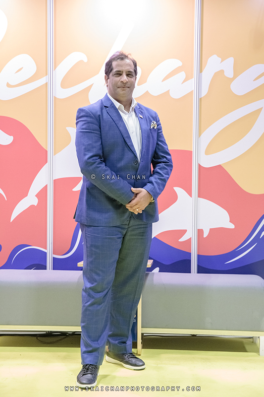 Corporate Photoshoot with Vinay Nagpal at Suntec Singapore Convention & Exhibition Centre