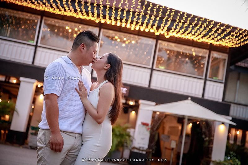 Outdoor couple photoshoot session with Andy & Kristine at The SummerHouse