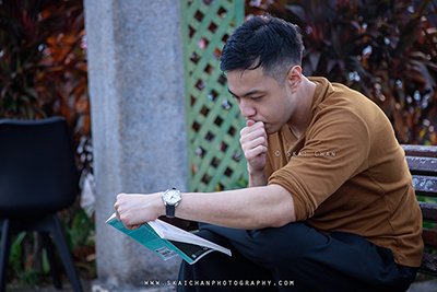 Outdoor Lifestyle Reading Photoshoot - Raymund @ Park @ Serangoon Garden