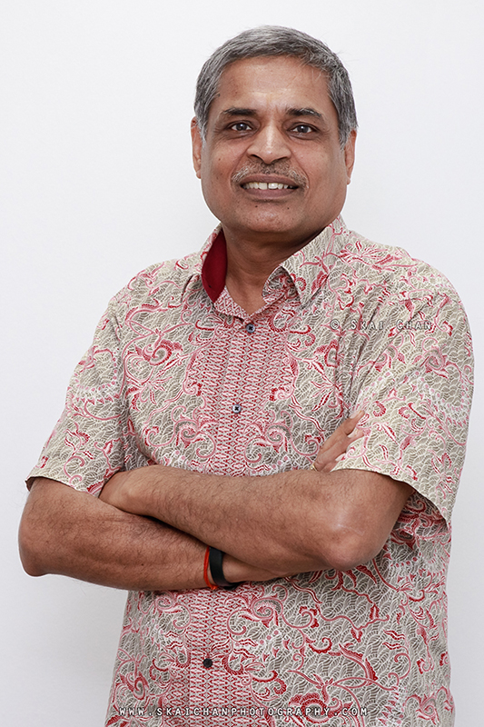 Corporate headshot photoshoot session with HBA staffs @ Office