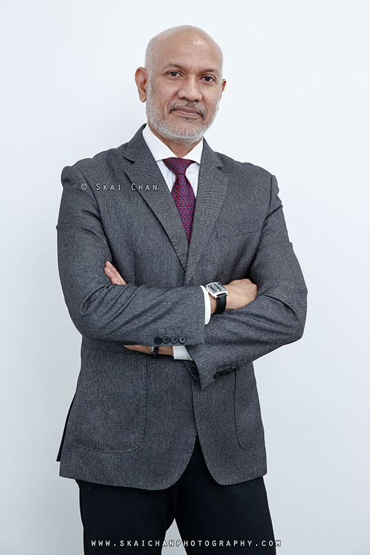 Casual corporate headshot photoshoot session with TP Rajan @ Office