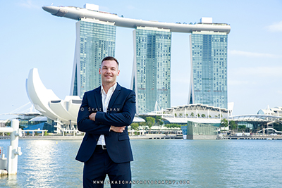 Outdoor Corporate Photoshoot - Patrick @ Merlion Park