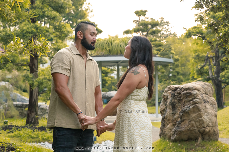 Outdoor casual couple photoshoot session with Ted & Holland at Gardens by the Bay