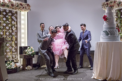 reportage wedding photography