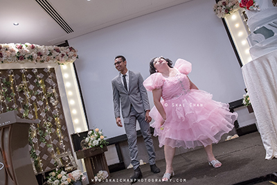 local wedding photographers prices