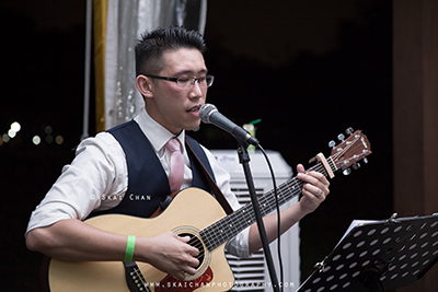 natural wedding photographer