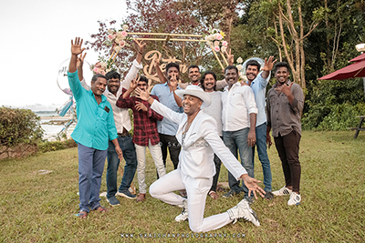 find a wedding photographer