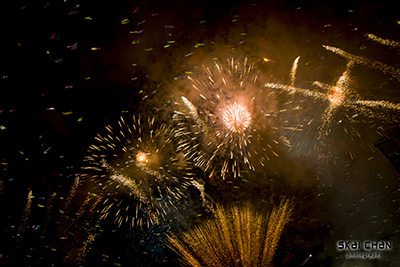 fireworks during chingay 2014