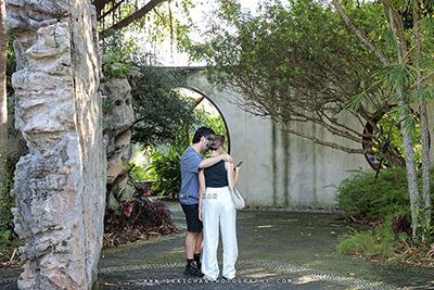 surprise proposal in gardens by the bay